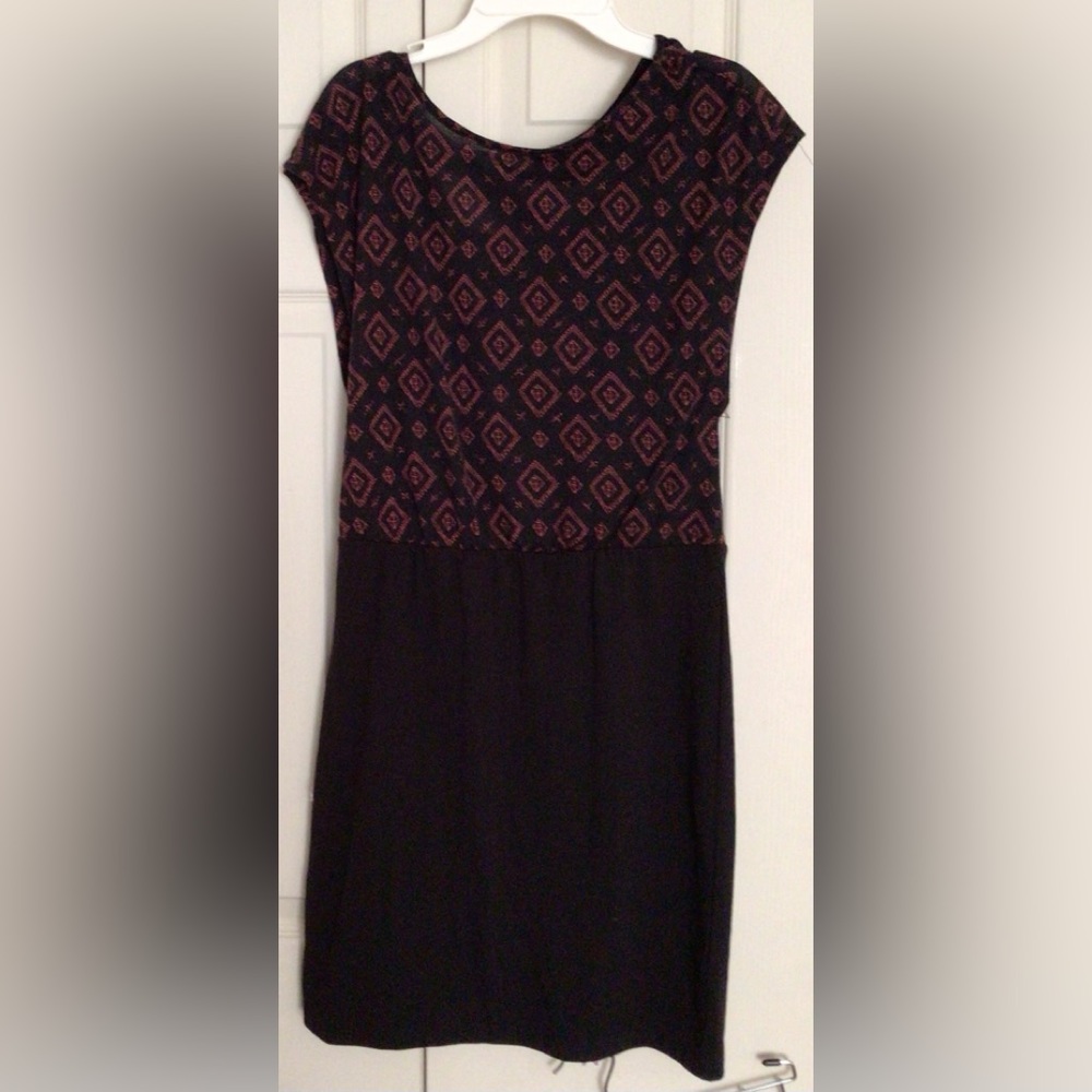 Black and Orange Diamond Patterned Dress
